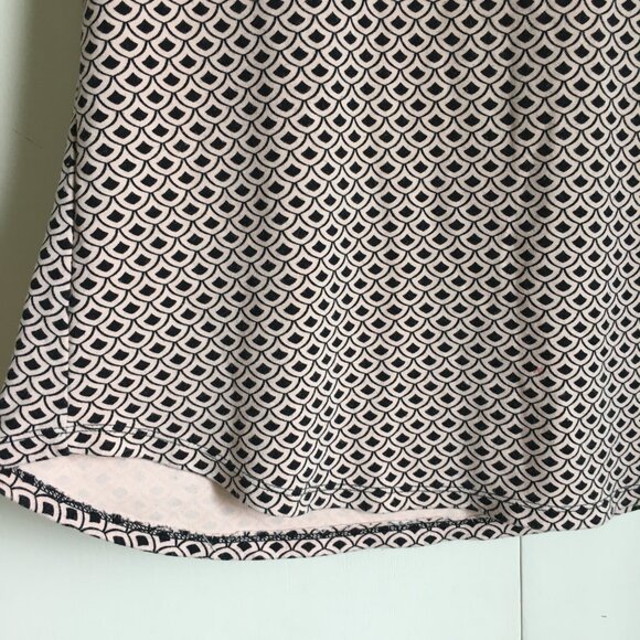 Soft Pink Mermaidcore Scale Print Tee - Picture 6 of 16